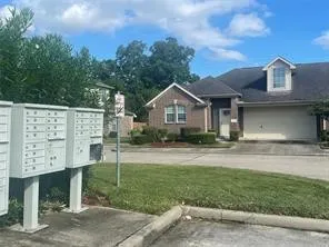 $1,600 | 1615 Village Townhome Drive, Pasadena, TX 77504