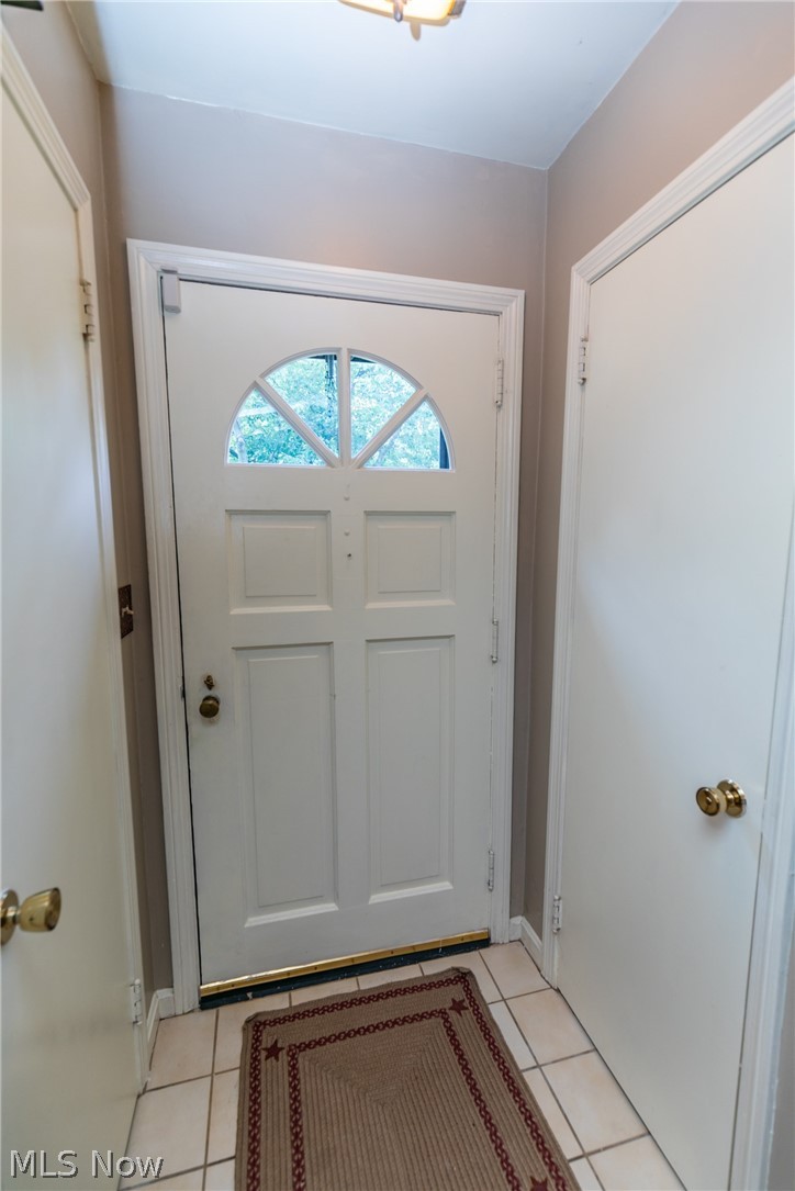 644 Ecton Road Akron, OH 44303 - Photo 6 of 34 Gallery Image 6