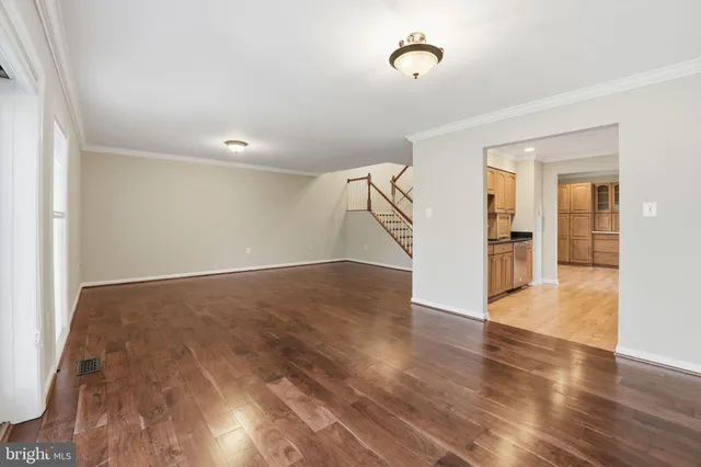 $775,000 | 3152 Eakin Park Court, Fairfax, VA 22031