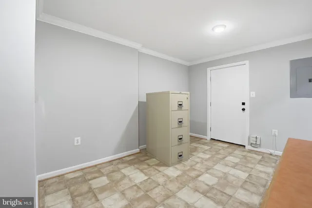 $775,000 | 3152 Eakin Park Court, Fairfax, VA 22031