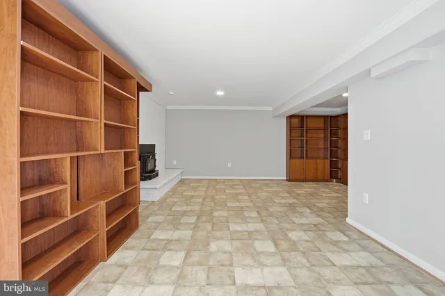 $775,000 | 3152 Eakin Park Court, Fairfax, VA 22031