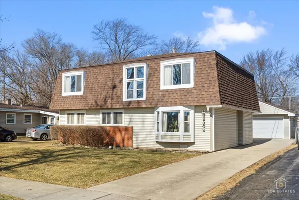 $429,000 | 2302 Fulle Street, Rolling Meadows, IL 60008