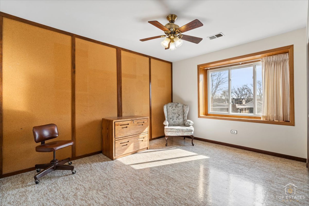2302 Fulle Street Rolling Meadows, IL 60008 - Photo 31 of 48 a view of workspace with furniture and a window