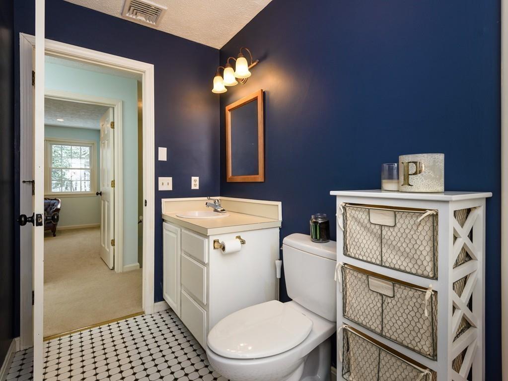 39 Breakneck Road Sturbridge, MA 01566 - Photo 21 of 37