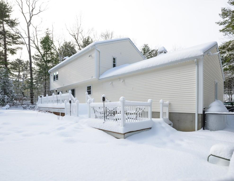 39 Breakneck Road Sturbridge, MA 01566 - Photo 34 of 37
