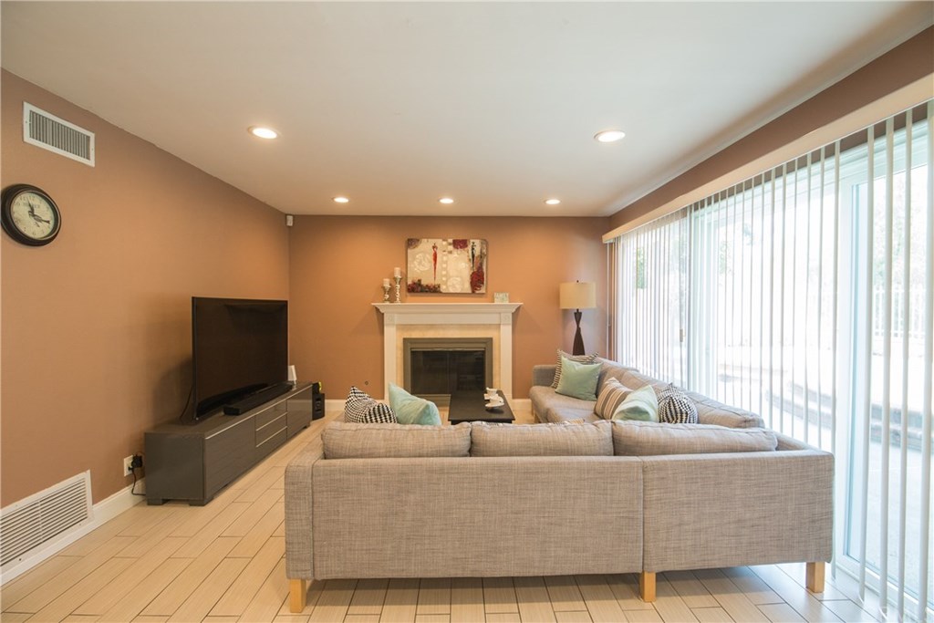20353 Rim Ridge Road Walnut, CA 91789 - Photo 5 of 26 Gallery Image 5