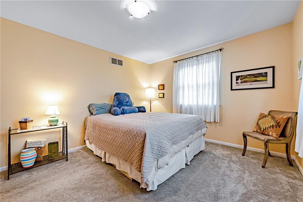 1039 Government Road Irwin, PA 15642 - Photo 13 of 25 Gallery Image 13