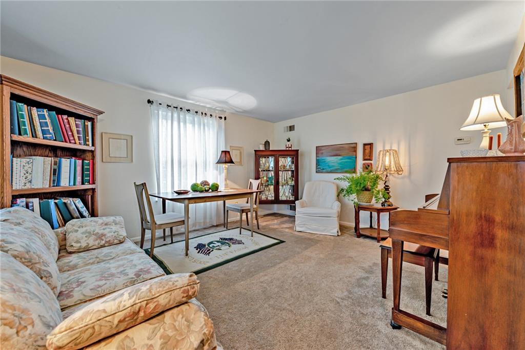 1039 Government Road Irwin, PA 15642 - Photo 7 of 25 Gallery Image 7