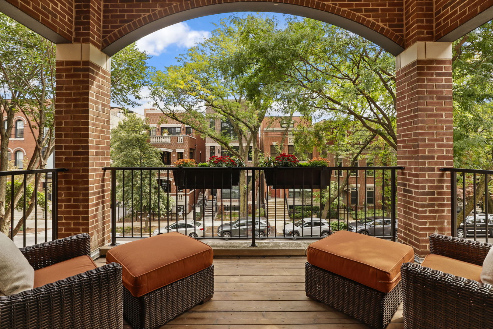 2140 North Racine Avenue, Unit 2 Chicago, IL 60614 - Photo 2 of 3 a outdoor space with patio the couches and a potted plant