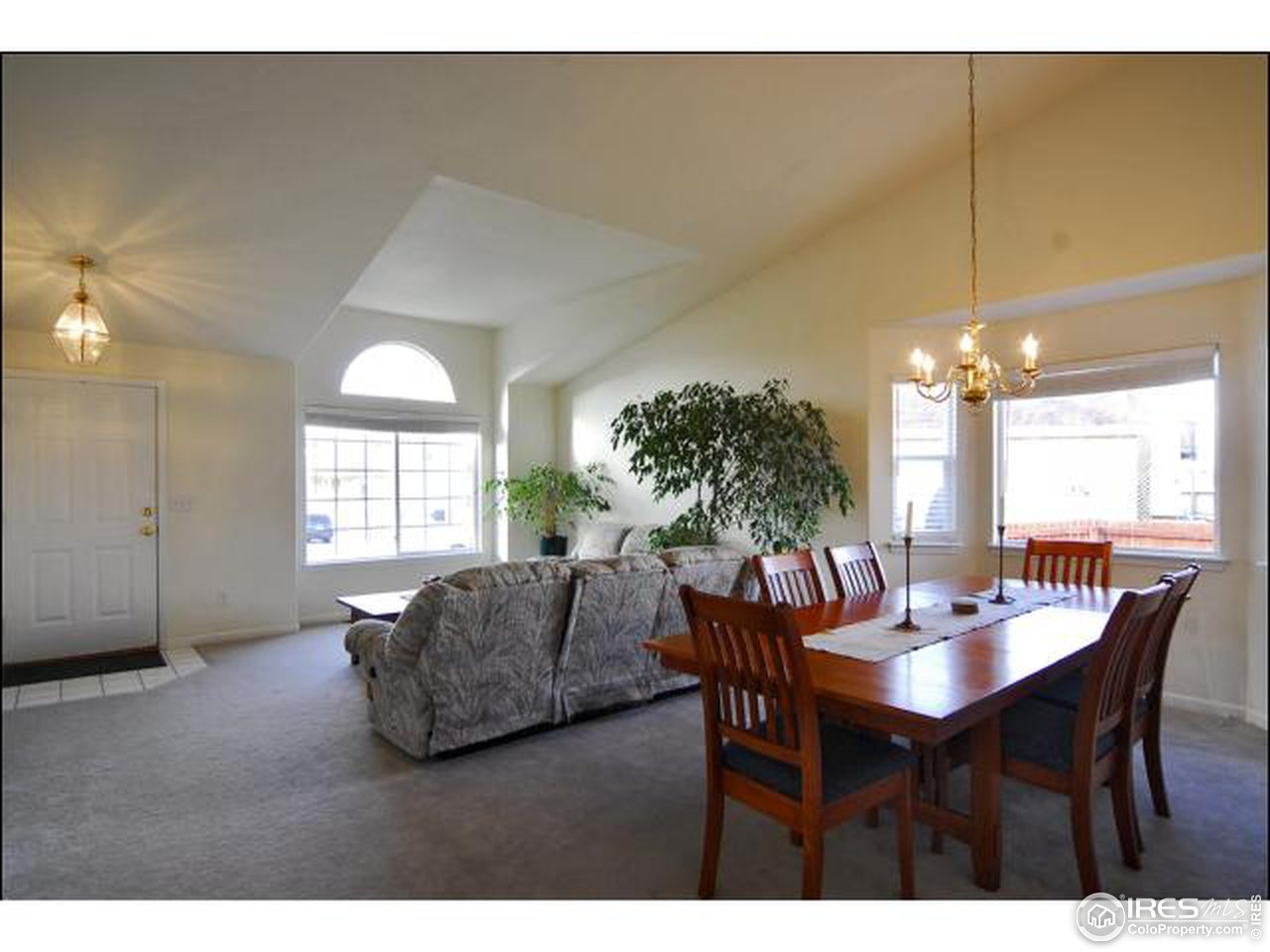 746 Rider Ridge Drive Longmont, CO 80504 - Photo 9 of 12 Living Room
