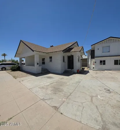 $799,000 | 2002 West Jefferson Street, Phoenix, AZ 85009