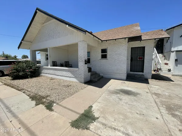 $799,000 | 2002 West Jefferson Street, Phoenix, AZ 85009