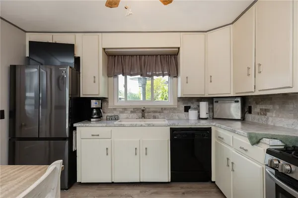 $224,900 | 23 Middle Road, Horseheads, NY 14845