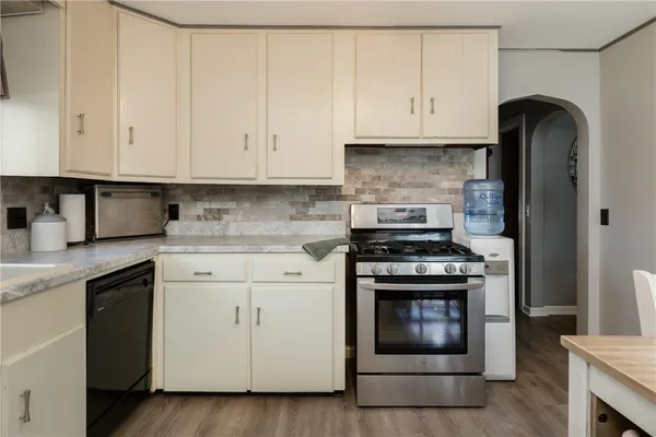 $224,900 | 23 Middle Road, Horseheads, NY 14845