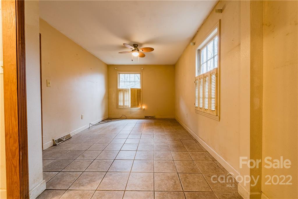 343 Tumbling Fork Road Waynesville, NC 28785 - Photo 12 of 30 Gallery Image 12