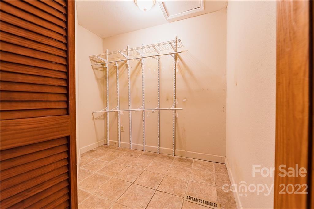 343 Tumbling Fork Road Waynesville, NC 28785 - Photo 13 of 30 Gallery Image 13