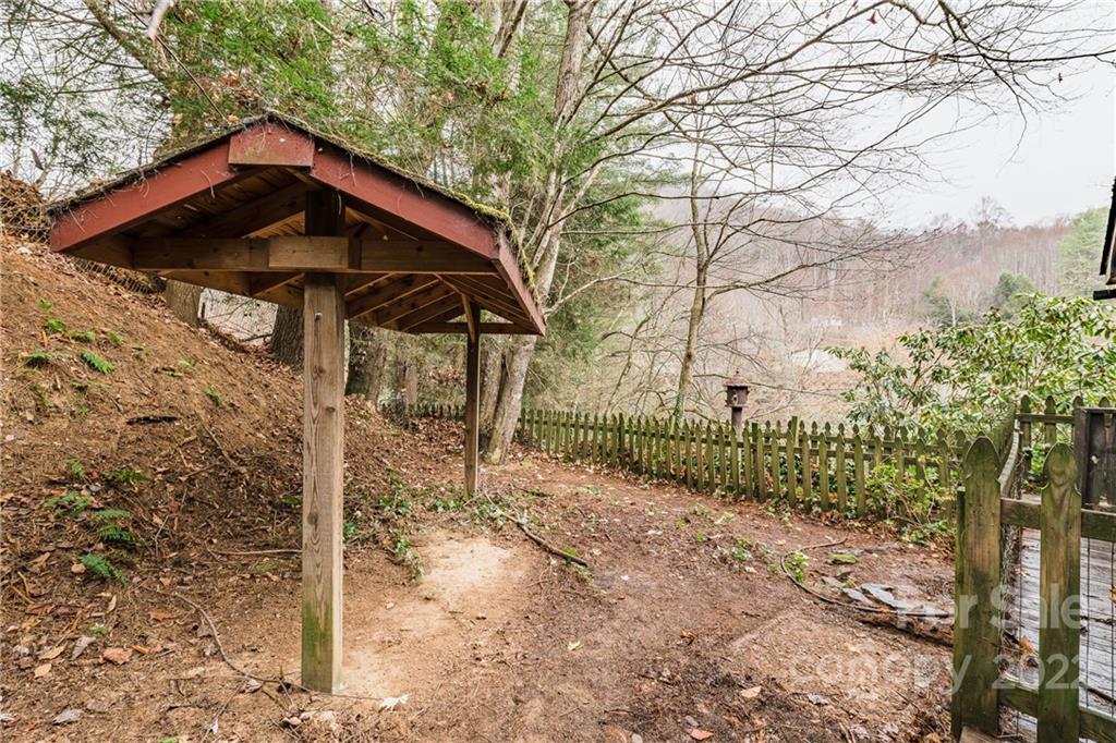 343 Tumbling Fork Road Waynesville, NC 28785 - Photo 16 of 30 Gallery Image 16