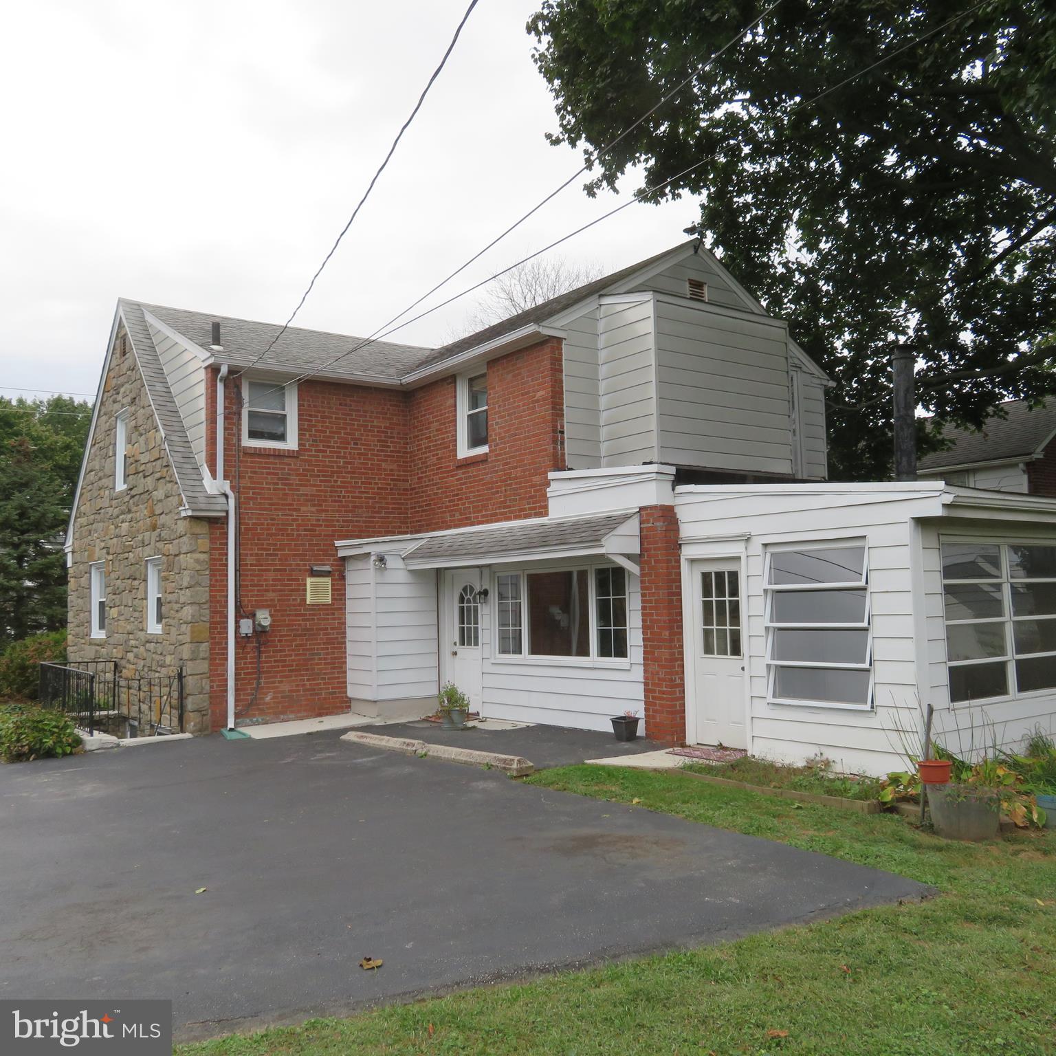 36 Providence Road Morton, PA 19070 - Photo 2 of 16 SIDE ADDITION