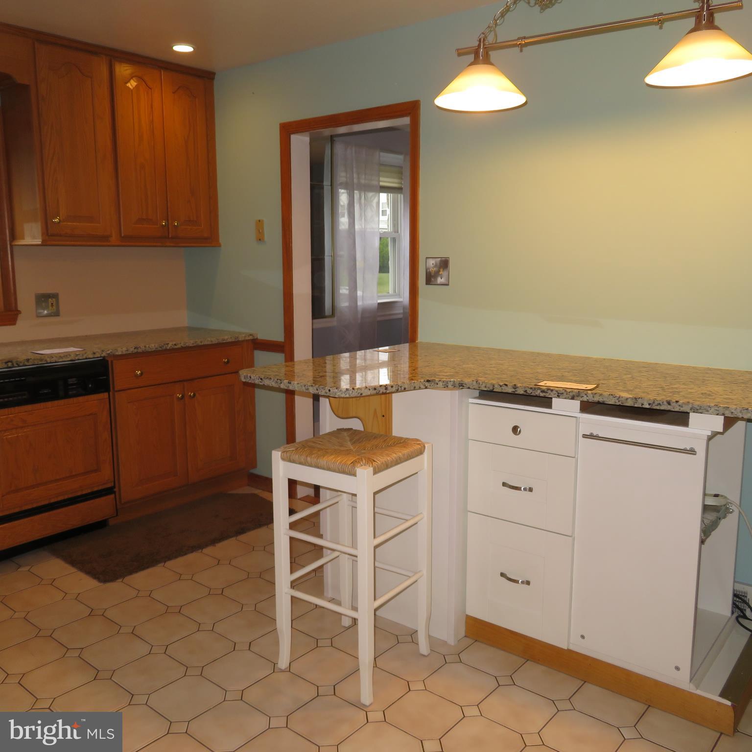 36 Providence Road Morton, PA 19070 - Photo 10 of 16 KITCHEN
