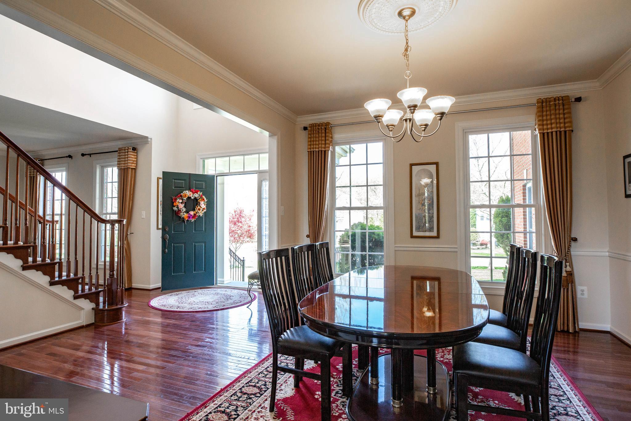 11039 Hunters View Road Ellicott City, MD 21042 - Photo 11 of 58 Gallery Image 11