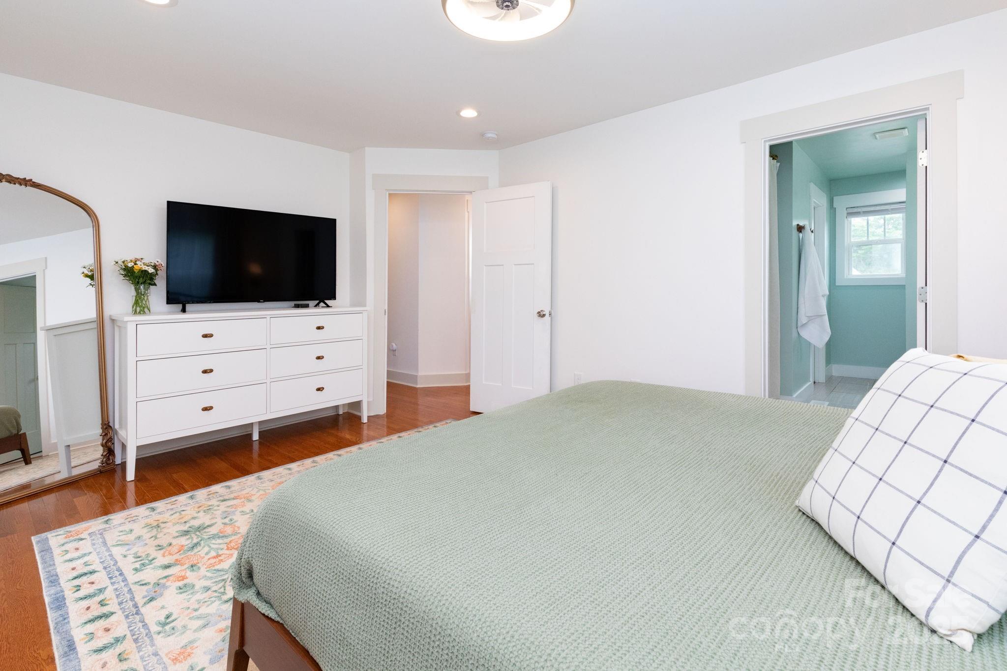 400 Emmas Grove Road Fletcher, NC 28732 - Photo 13 of 25 Gallery Image 13