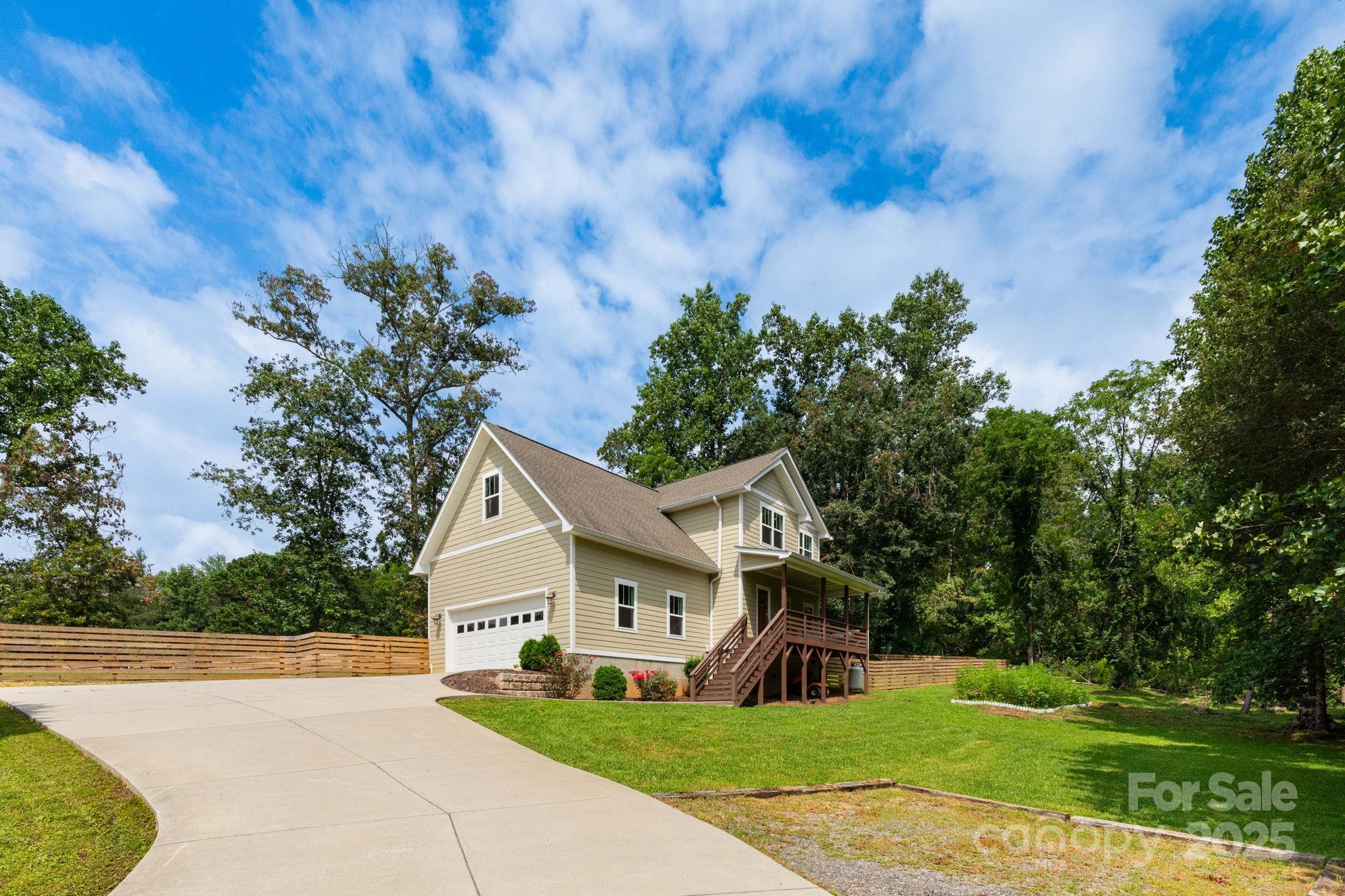 400 Emmas Grove Road Fletcher, NC 28732 - Photo 2 of 25 Gallery Image 2
