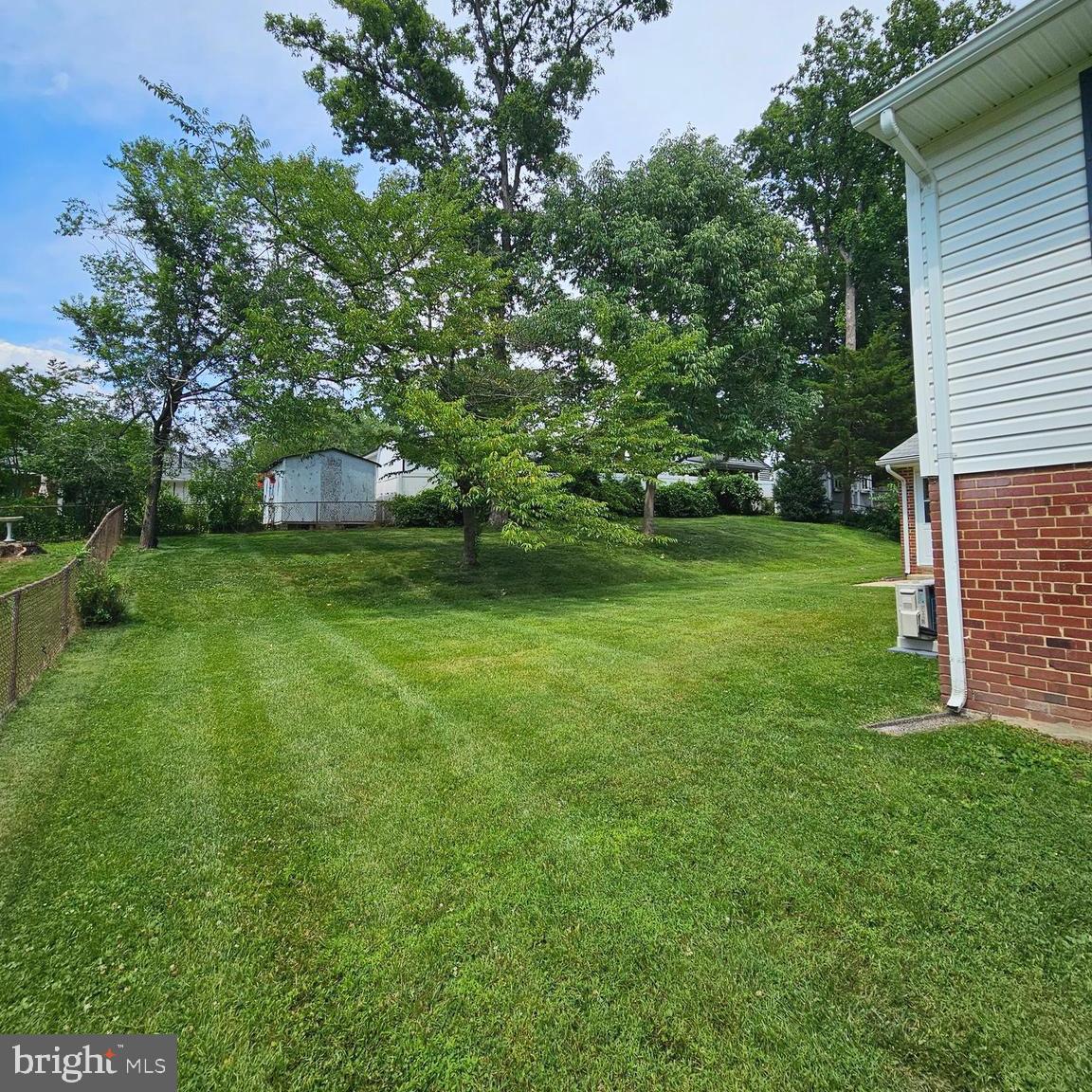 7606 Gresham Street Springfield, VA 22151 - Photo 33 of 36