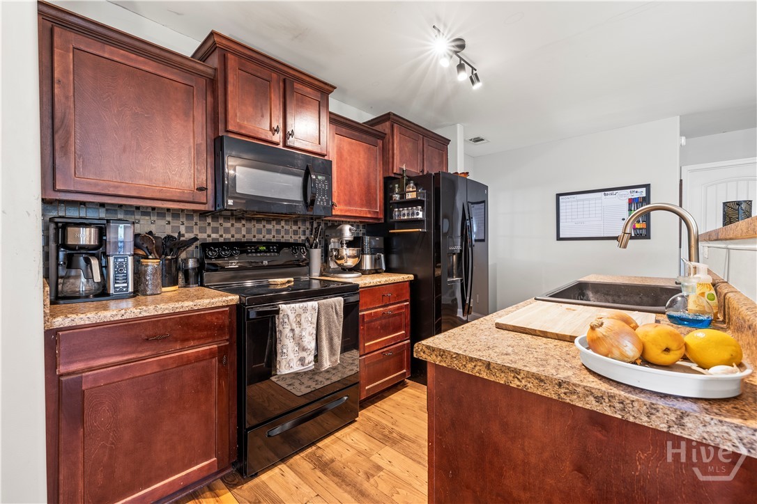 134 Crossing Circle Rincon, GA 31326 - Photo 7 of 16