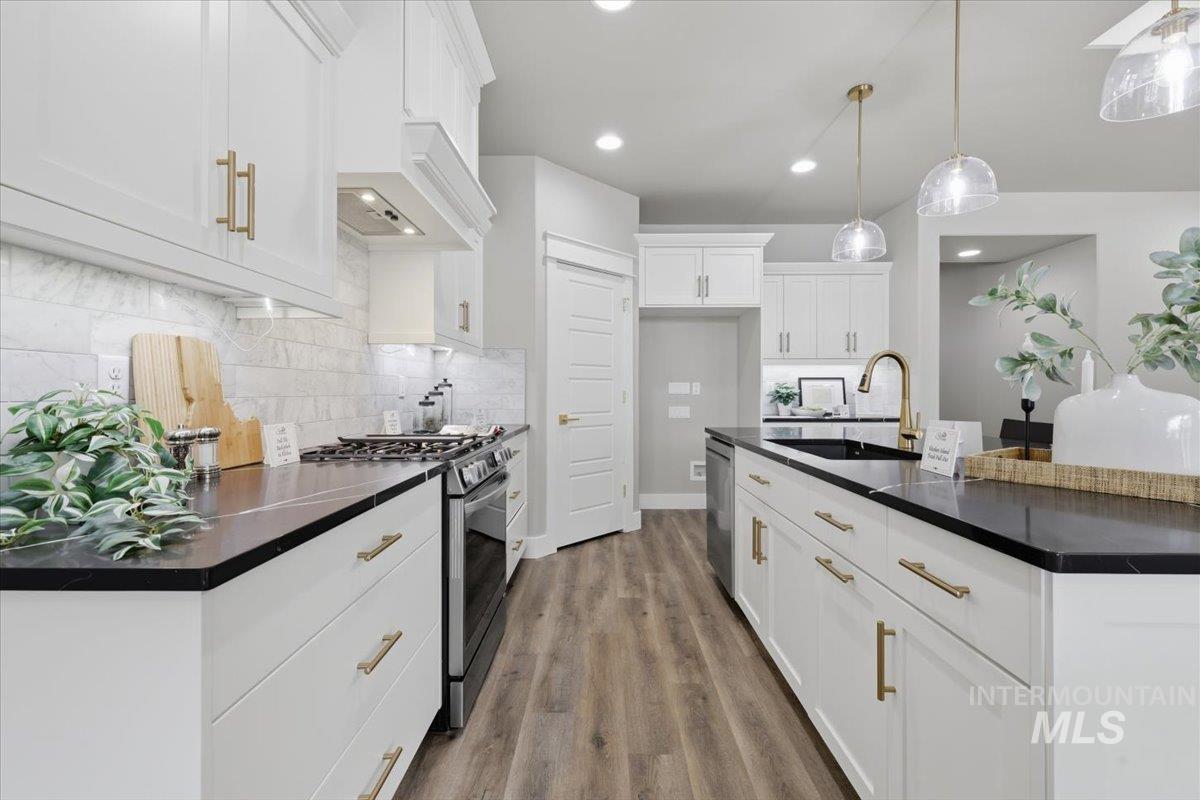 1717 Kayak Road Emmett, ID 83617 - Photo 15 of 35