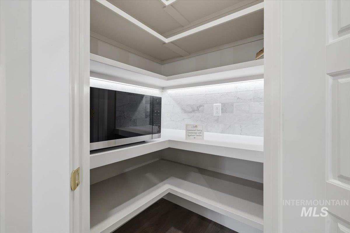 1717 Kayak Road Emmett, ID 83617 - Photo 16 of 35