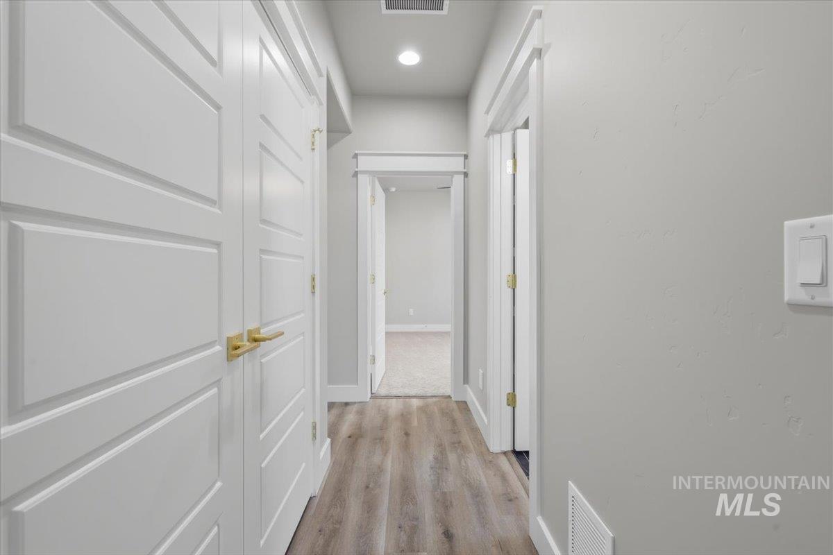 1717 Kayak Road Emmett, ID 83617 - Photo 5 of 35