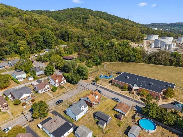 an aerial view of multiple house