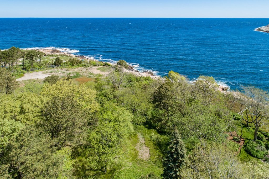 53 Folly Point Road Gloucester, MA 01930 - Photo 2 of 8