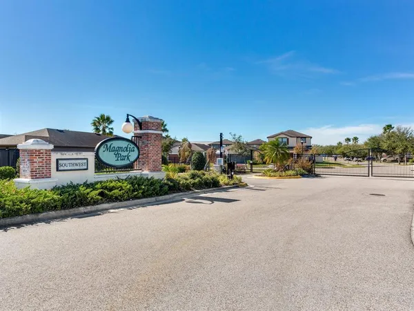 $375,000 | 8306 Red Spruce Avenue, Riverview, FL 33578