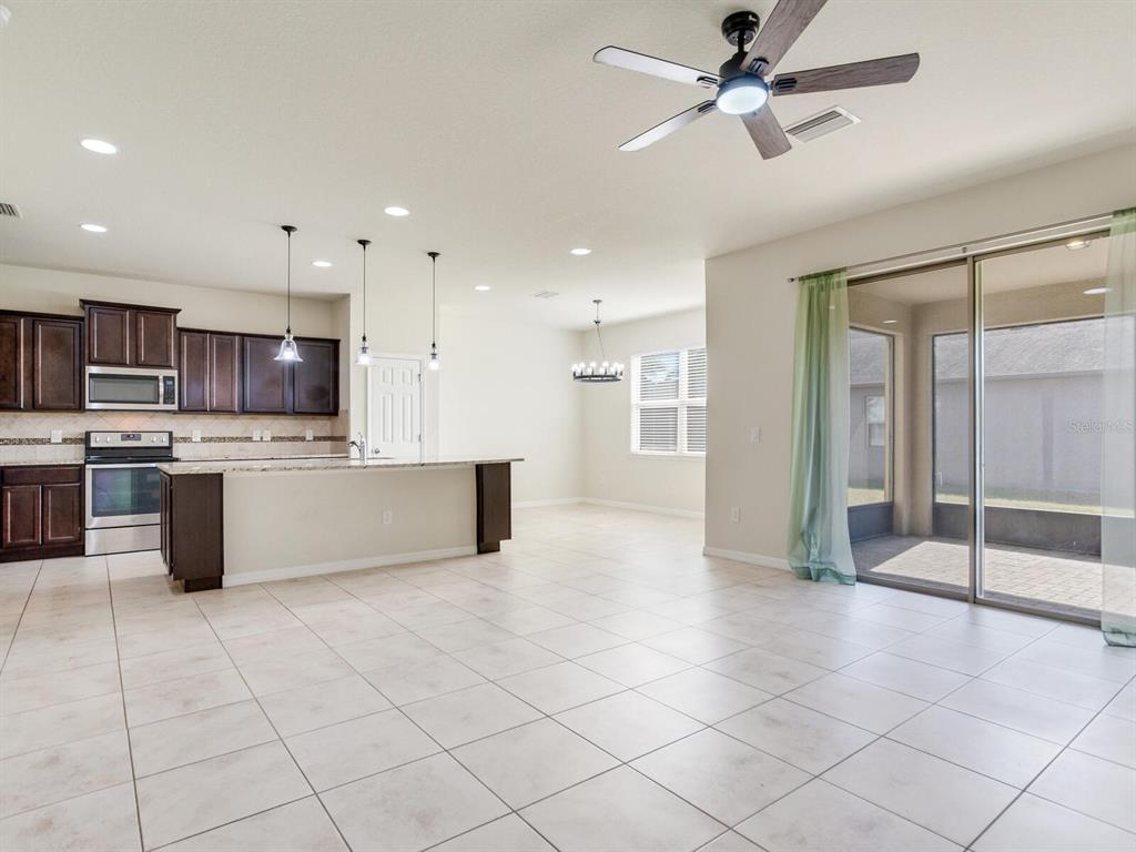 8306 Red Spruce Avenue Riverview, FL 33578 - Photo 6 of 43