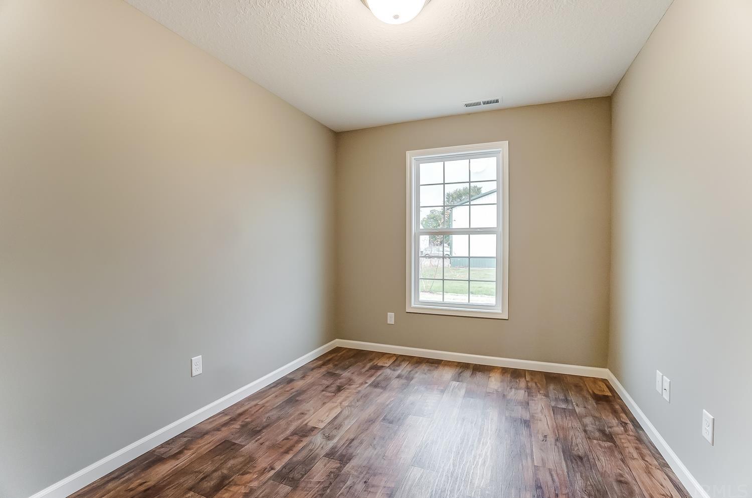 12173 Bozzio Road Fort Wayne, IN 46818 - Photo 19 of 35