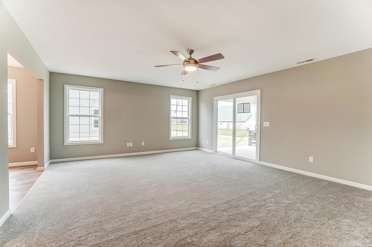 12173 Bozzio Road Fort Wayne, IN 46818 - Photo 5 of 35