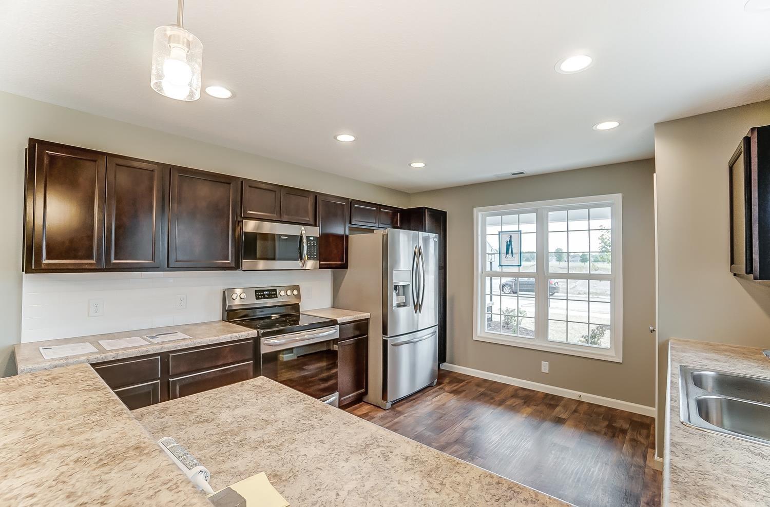 12173 Bozzio Road Fort Wayne, IN 46818 - Photo 9 of 35