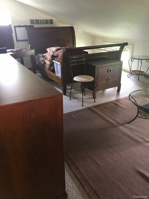 972 East Tienken Road Rochester, MI 48306 - Photo 16 of 34 unnamed (16).jpg