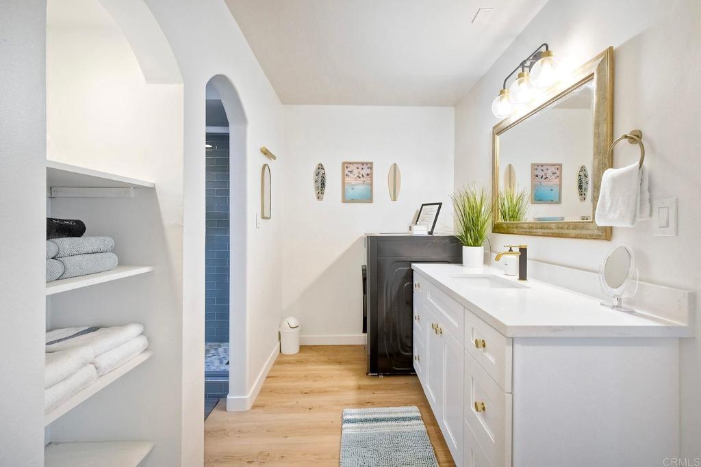 2003 Costa Del Mar Road, Unit 663 Carlsbad, CA 92009 - Photo 12 of 29 bathroom