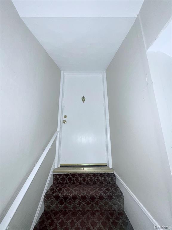415 Coutant Street, Unit B Flushing, MI 48433 - Photo 4 of 11