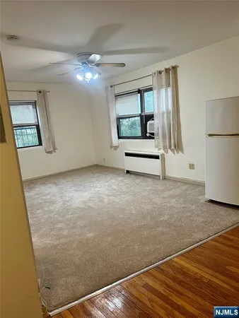 $1,400 | 3091 Edwin Avenue, Unit 3081, Fort Lee, NJ 07024