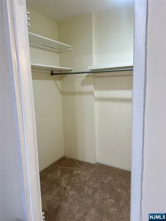 $1,400 | 3091 Edwin Avenue, Unit 3081, Fort Lee, NJ 07024