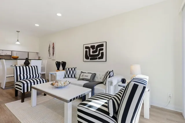 $499,000 | 396 Imperial Way, Unit 208, Daly City, CA 94015