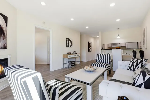 $499,000 | 396 Imperial Way, Unit 208, Daly City, CA 94015