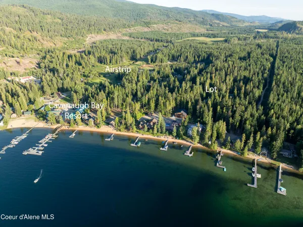 $398,000 | 467 Arnold Drive, Coolin, ID 83821