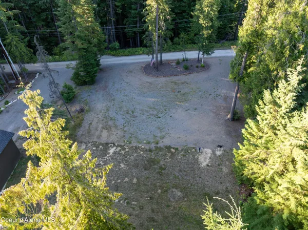 $398,000 | 467 Arnold Drive, Coolin, ID 83821