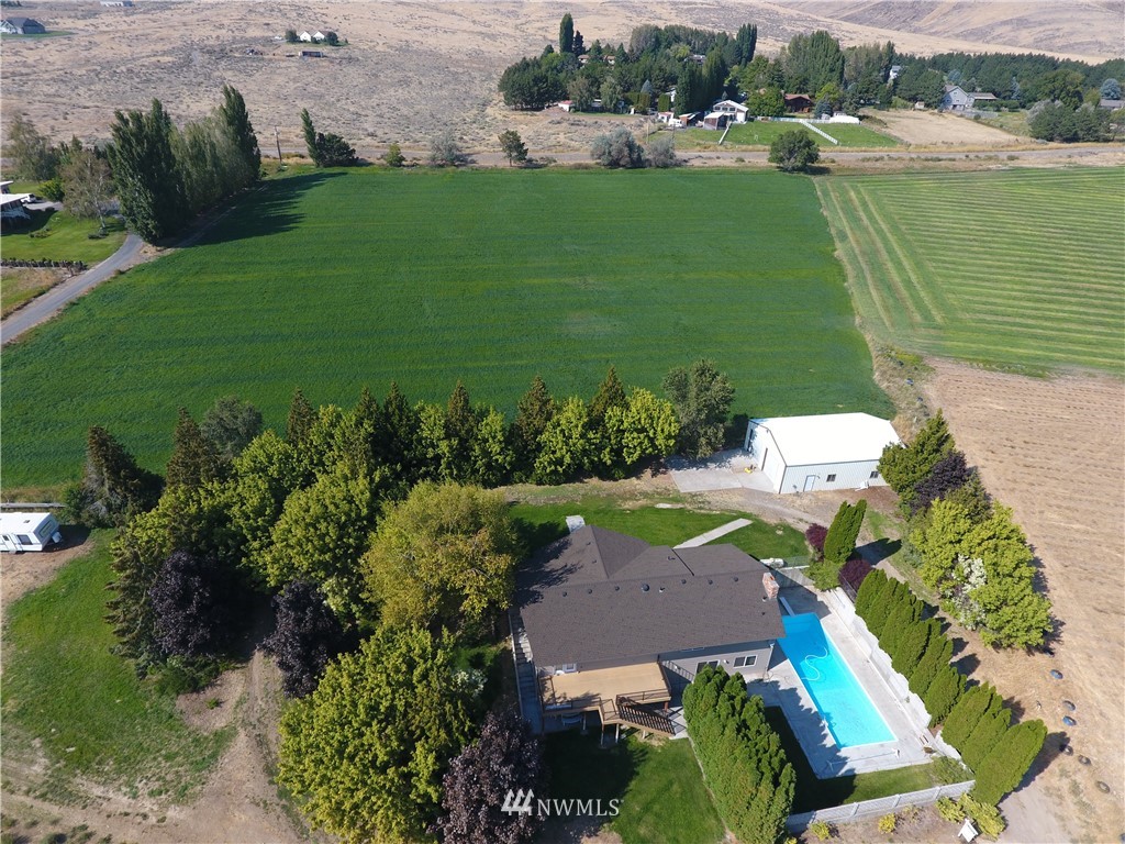 5344 Martin Road Northwest Ephrata, WA 98823 - Photo 1 of 24