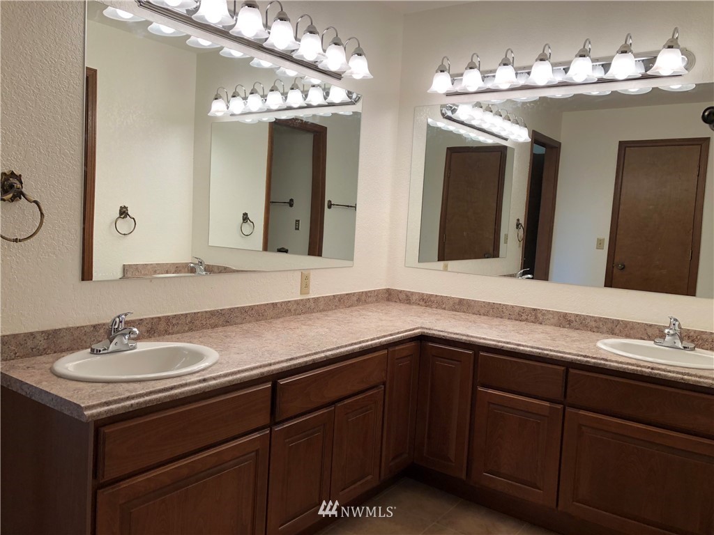5344 Martin Road Northwest Ephrata, WA 98823 - Photo 15 of 24
