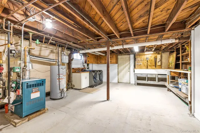 $1,089,000 | 10 Fairfield Avenue, Port Washington, NY 11050